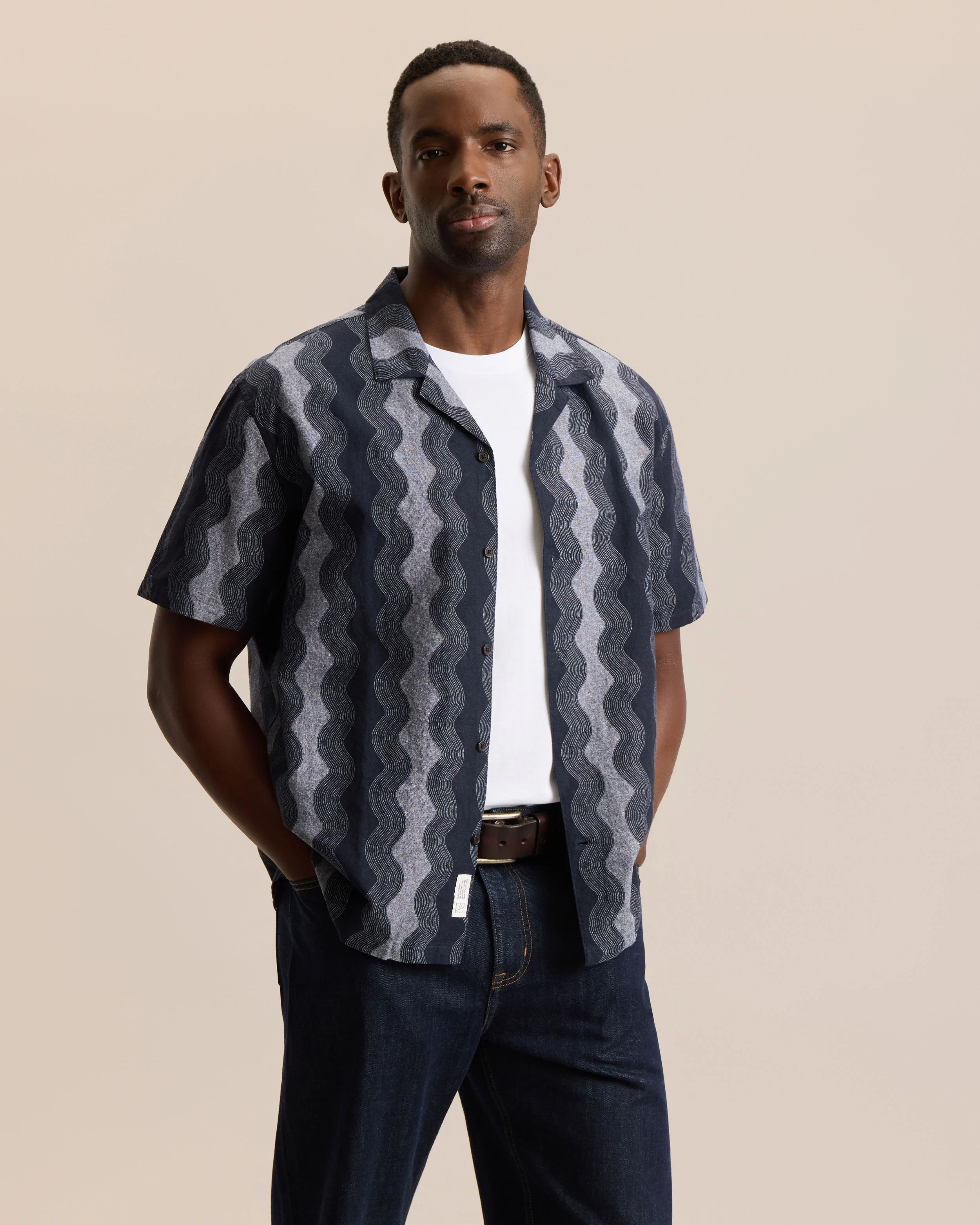 PRINTED CHAMBRAY RESORT SHIRT